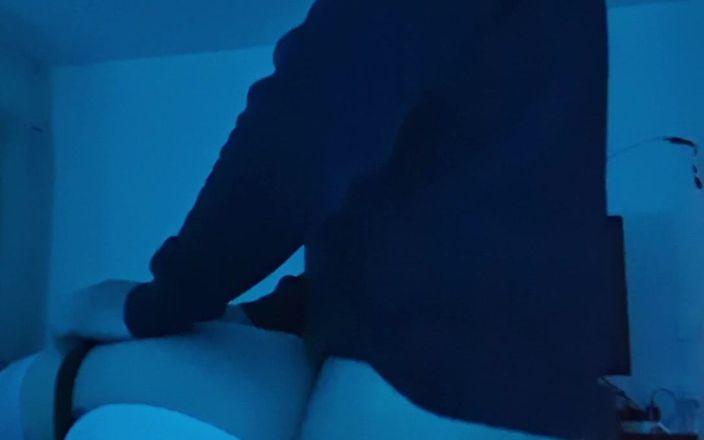 boyzxy212: Un futai rapid dur în haine cu curva mea homosexuală înainte de...