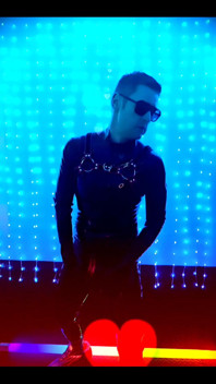 Reel Latex Rubber Black Style