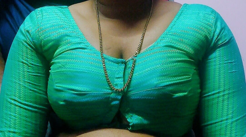 Desi Mohini: 阿姨与前男友秘密发生性关系