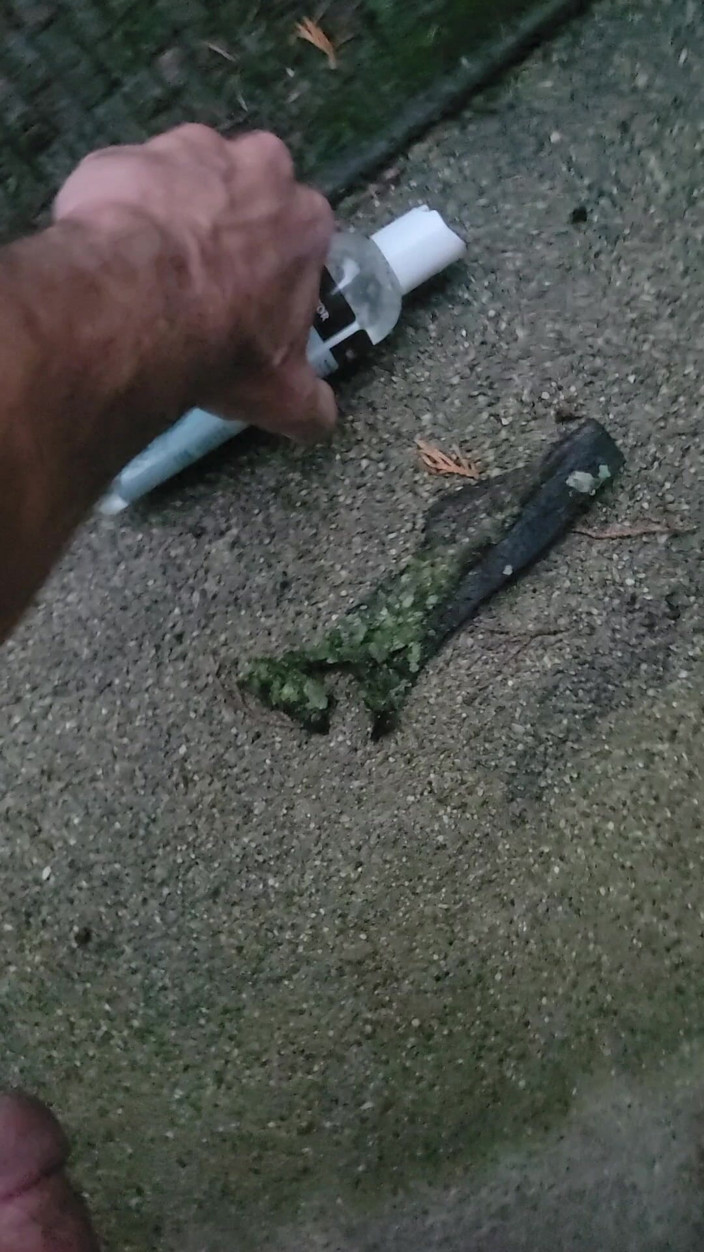 Feet Lover: Cumming on Feet Outside