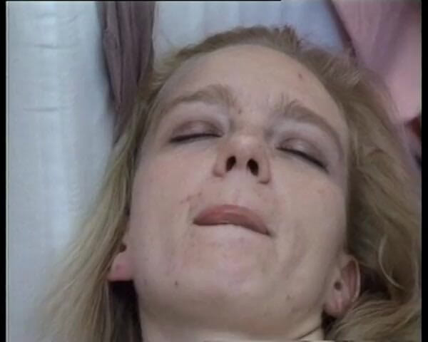 GERMAN PORN CLASSICS: Sweet Layla Masturbates Happily