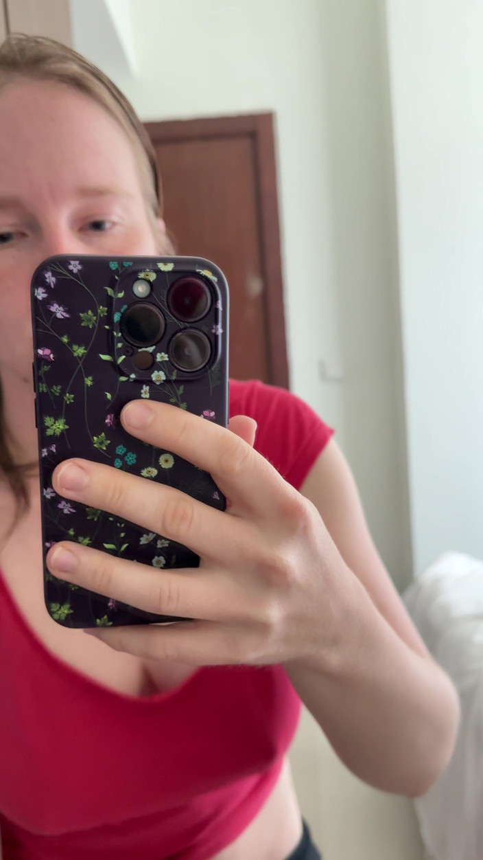 SweetLucy96: Pretty Blonde with Big Boobs