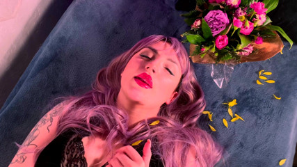 Edita Fantasy: Cute bitch passionately sucks huge rubber dildo and rides it...