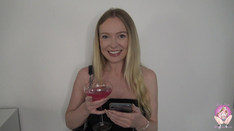 Brea Rose: Брудні повії в барі