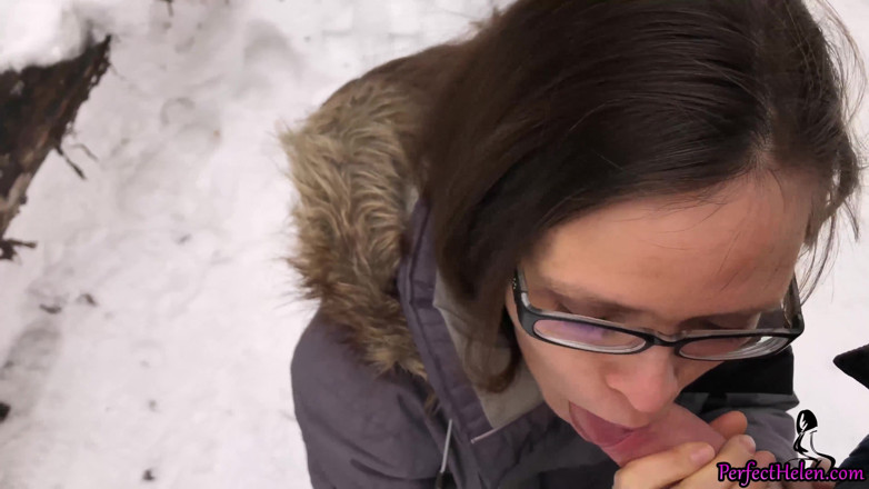PerfectHelen: Teen deep sucking and sensual fucking in the wood - outdoor