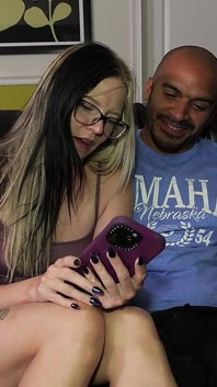 Girlfriend Caught Boyfriend with Stepmom