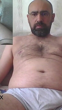 Giocare con il grosso cazzo di papà