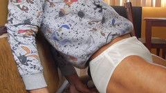 trebol_Jess: Seksi ve zayıf adam iç çamaşırıyla eğleniyor - bölüm 1