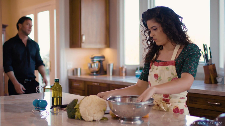 Modern-Day Sins: Modern-day Sins - Two-timing Wife Victoria Voxxx Takes Free Use Creampie...