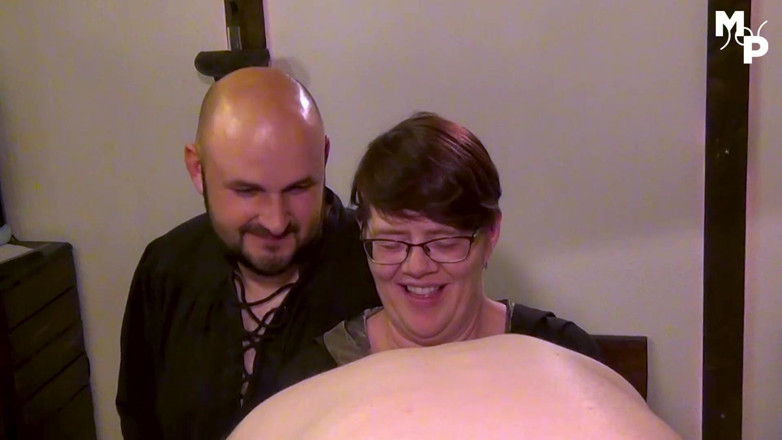 Schwester Sandra: Mistress Sandra and Marcus Pollack fisting their bi-slave