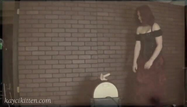 Kayci Kitten: Bella agonia, sybian storytime