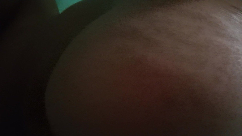 BigassMILF40: Bohatý, velký zadek, nevěrný soused jezdí, když moje žena není poblíž