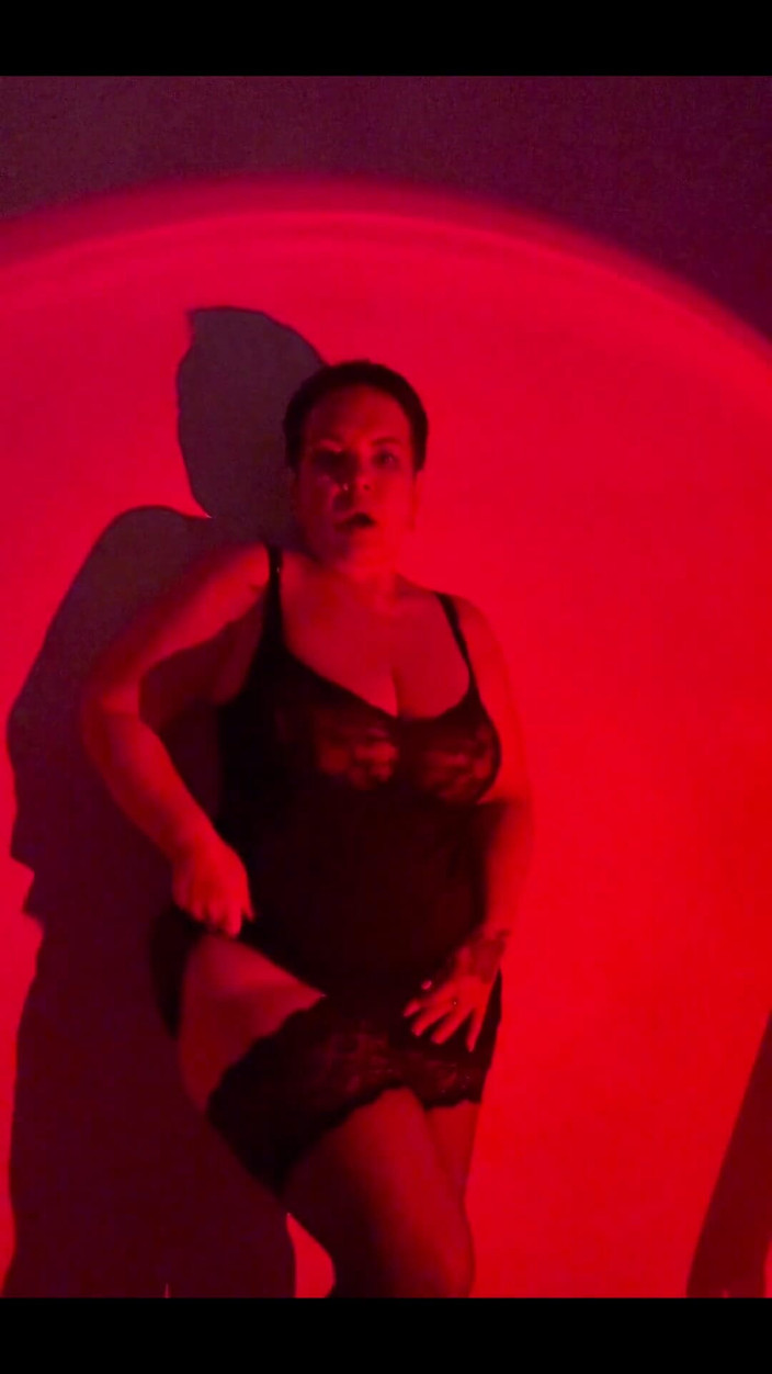 KarmenMilf: Have a nice evening everyone, I am excited by the...