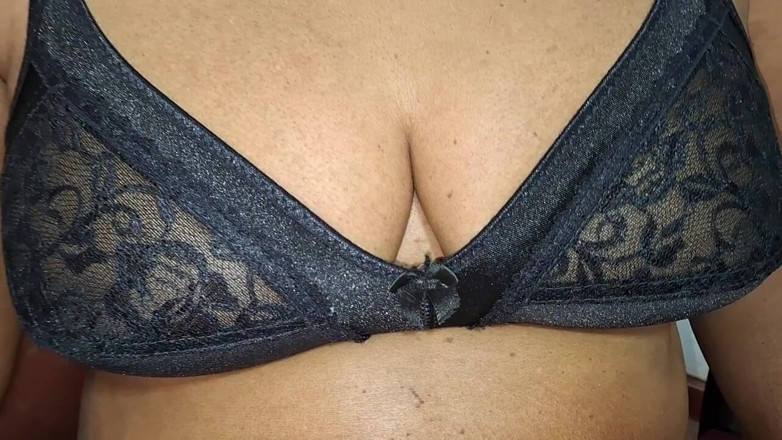 Teena New: Oszałamiająca azjatycka milf, która może mnie przelecieć