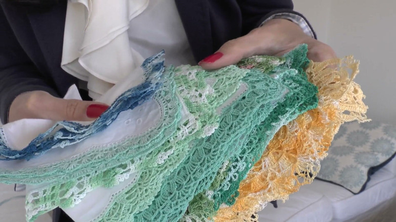 Lady Victoria Valente: Afternoon of Scented Handkerchiefs, Part 1 - Lady Victoria Valente
