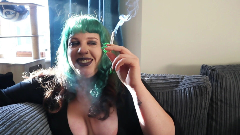 Goddess Kinx: Nose Exhales