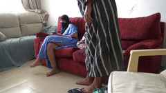 Souzan Halabi: Il marito cornuto egiziano pervertito sciocca la sua giovane moglie...