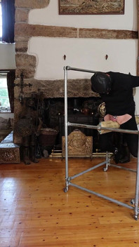 Frustato sul bondage di legno
