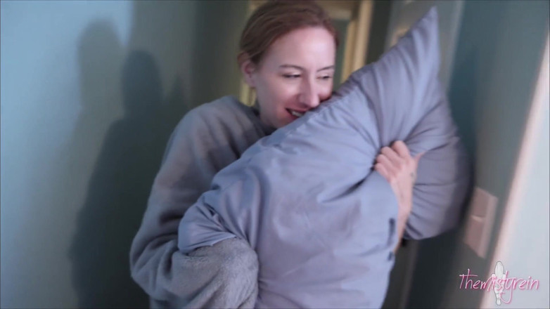 Themistyrein: Misty se réveille à un gros glory hole en cadeau