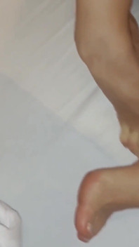 业余金发成熟的妻子享受特写