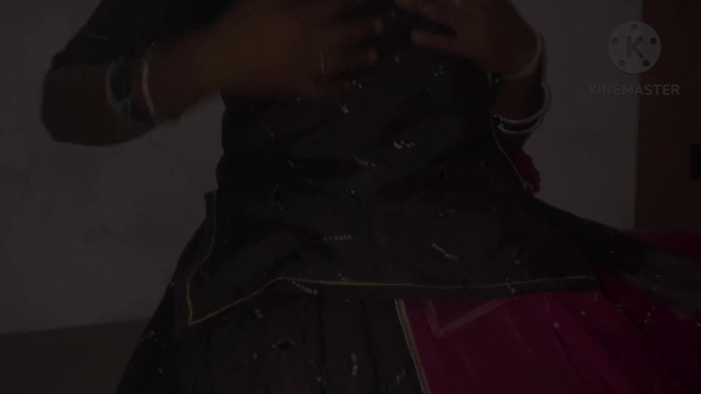 Indianbhabhi141: Bahu indienne se fait baiser sa chatte étroite