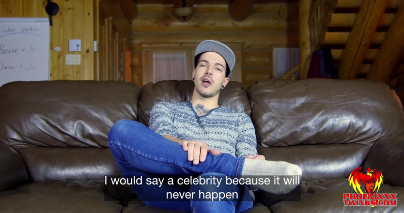 Phoenixxx: Jo seksi bermain adakah awak lebih suka