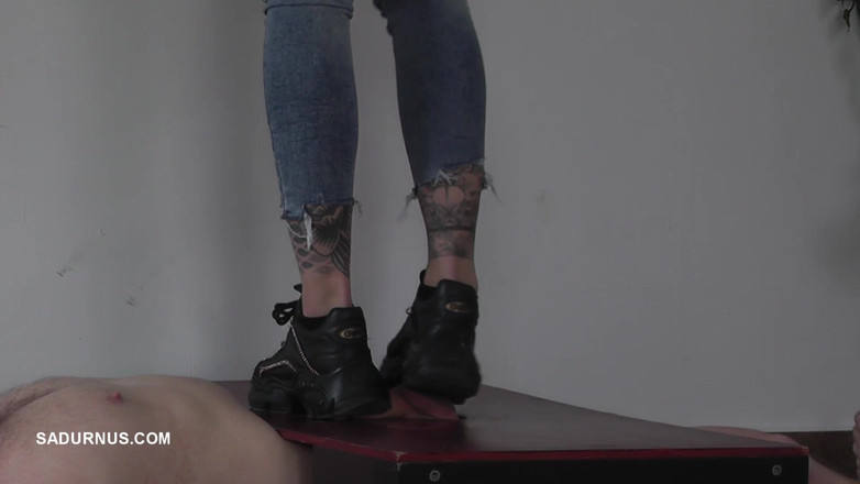 Sadurnus: Paní Cleo Happy Dokončovací Rozdrcení!