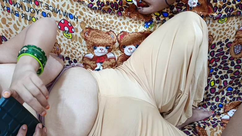 Catchybusty: Aunty Want Sex with Teen Boy Funny Video