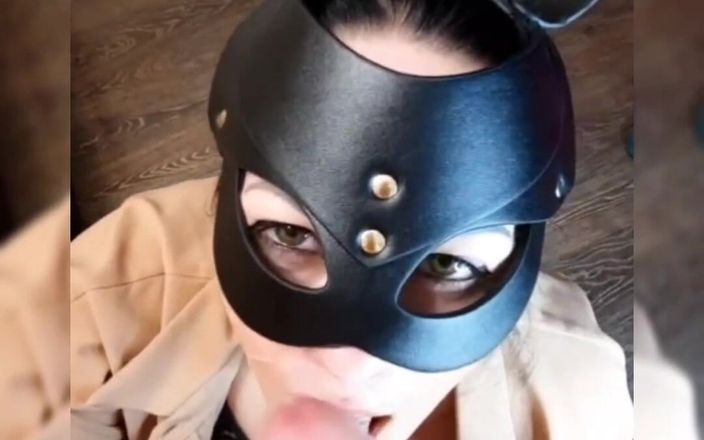 SexandAnal7: Yüzümü büyük bir dölle dolduruyor