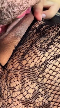 콜롬비아 밀프 마리아나 산도발의 몸집이 작은 풋잡 POV - Povlatingirl