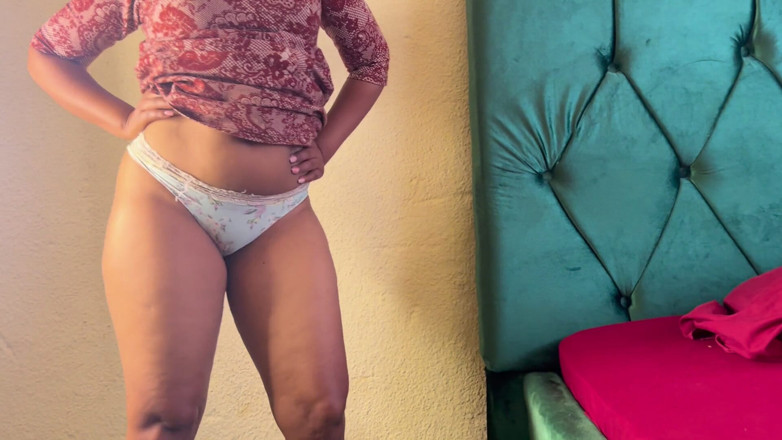 Deramy222: Sinh viên nữ bbw thủ dâm