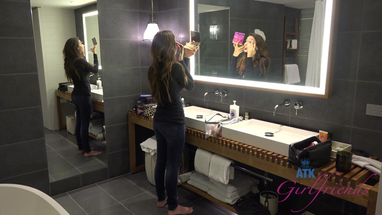 ATK Fans (Girlfriends): Virtual férias no Havaí com Nina North parte 4