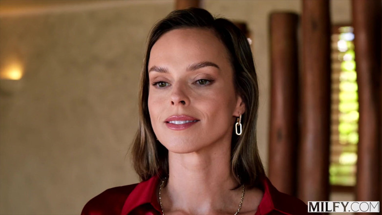 Milfy: Milfy insaciable esposa Serenity tiene aventura secreta de vacay