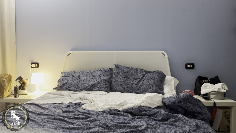 Joe Di Marco: Neměla nic, co by zaplatila za sendvič, takže mě pa*d