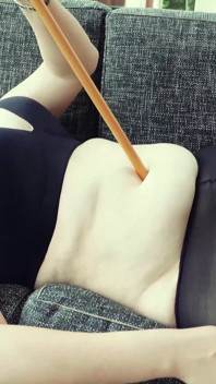 Video fetish butang perut Arya Grander