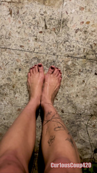 Babe My Feet Are Cold