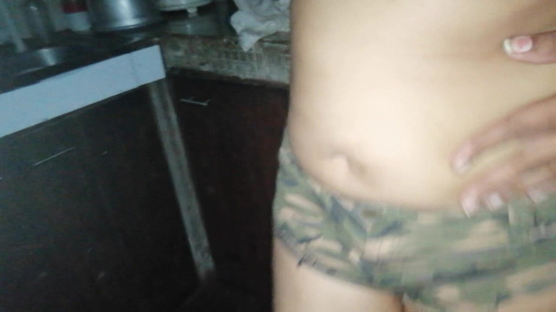 Tina Baby: Bunica vitregă îl seduce pe fiul vitreg urmărește până la sfârșit