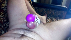 Guy big cock cum: Přítelkyně vibrátor a silný výstřik