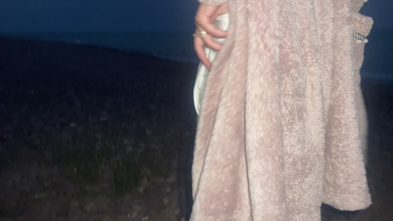 Amelia Queen: Outdoor Pissing Compilation in Nature! Traveling! POV!