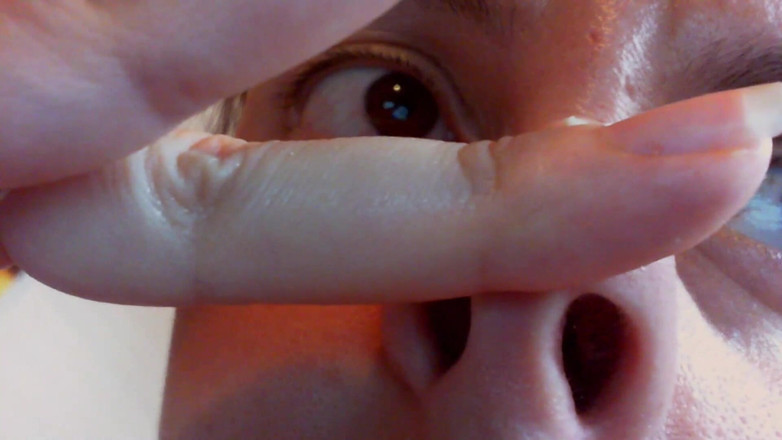 Nicoletta Embassi: Nose hard fetish