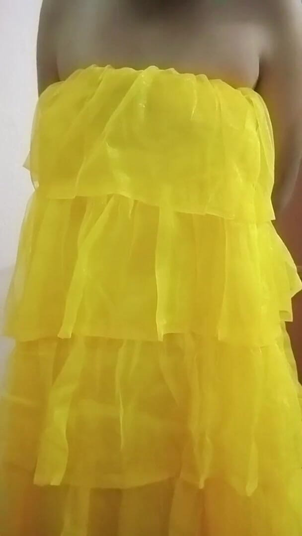 Gaurisissy: Indický gay crossdresser Gaurisissy XXX Sex ve žluté Lehenga