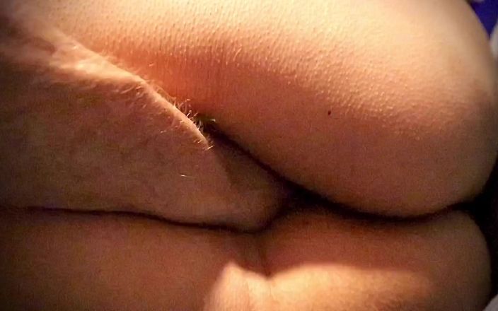VeeVee Vixen: MiLF fisting da un lato
