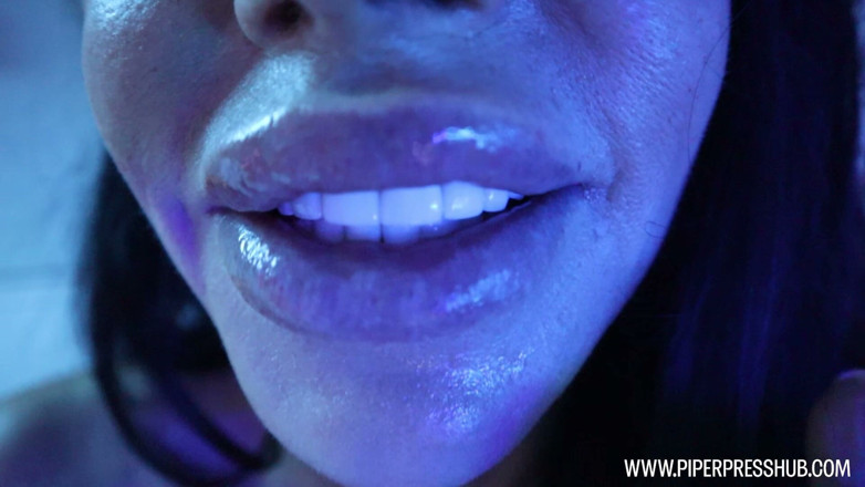 Piper Press: Busty MILF Mrs. Press JOI Lip Tease