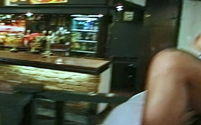 Ben Dover Movies: Britská Hardcore Centerfolds 2 (upscaled) s Goldie a Cindy