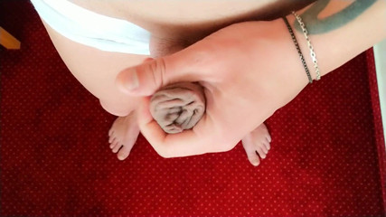 Idmir Sugary: Tahání předkožky tam a zpět na měkkém ptákovi