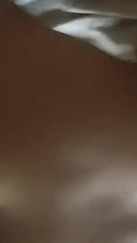 继妹趁没人在家的时候干继兄弟。