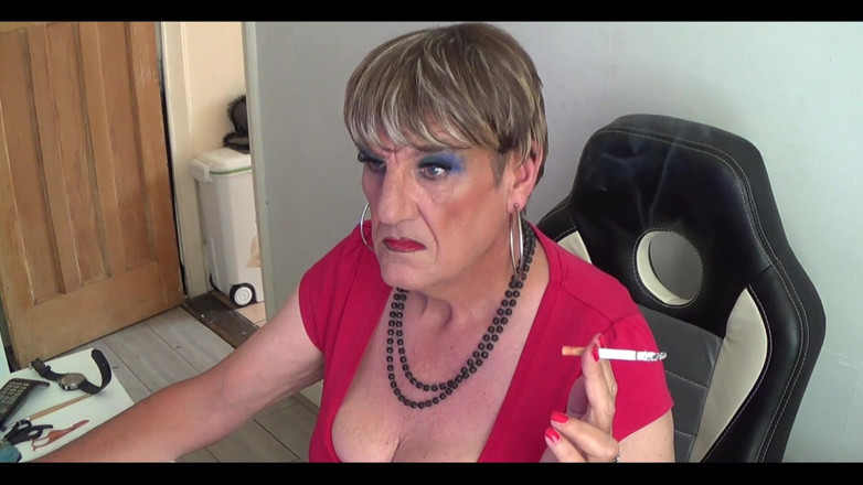 Mature Tina TV: Sesi kamera web