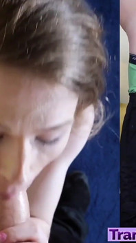 Roztomilá transka kouří chlapovi ptáka