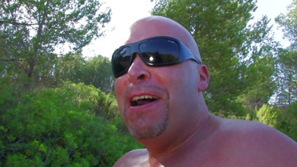 Out Sexxx: Zwei entfesselte schlampen werden in einem park in den arsch...