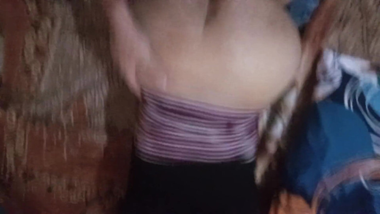 Moo DBOXXX: Schwiegermutter mit dickem arsch, sie will jeden tag sex mit...